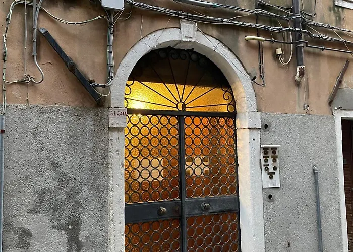 Ca Sambughe - In The Heart Of Venedig