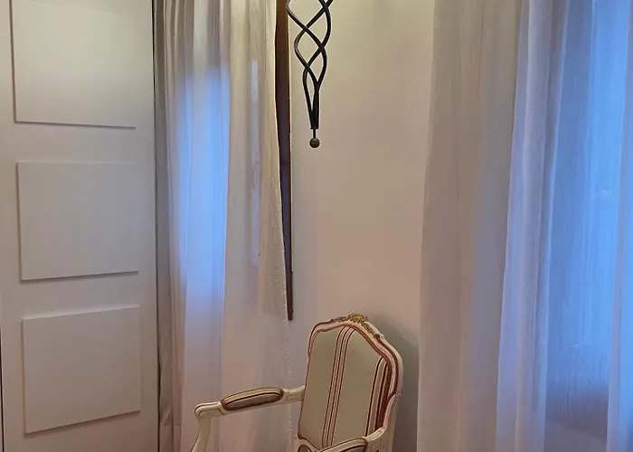 Ca Sambughe - In The Heart Of Venedig